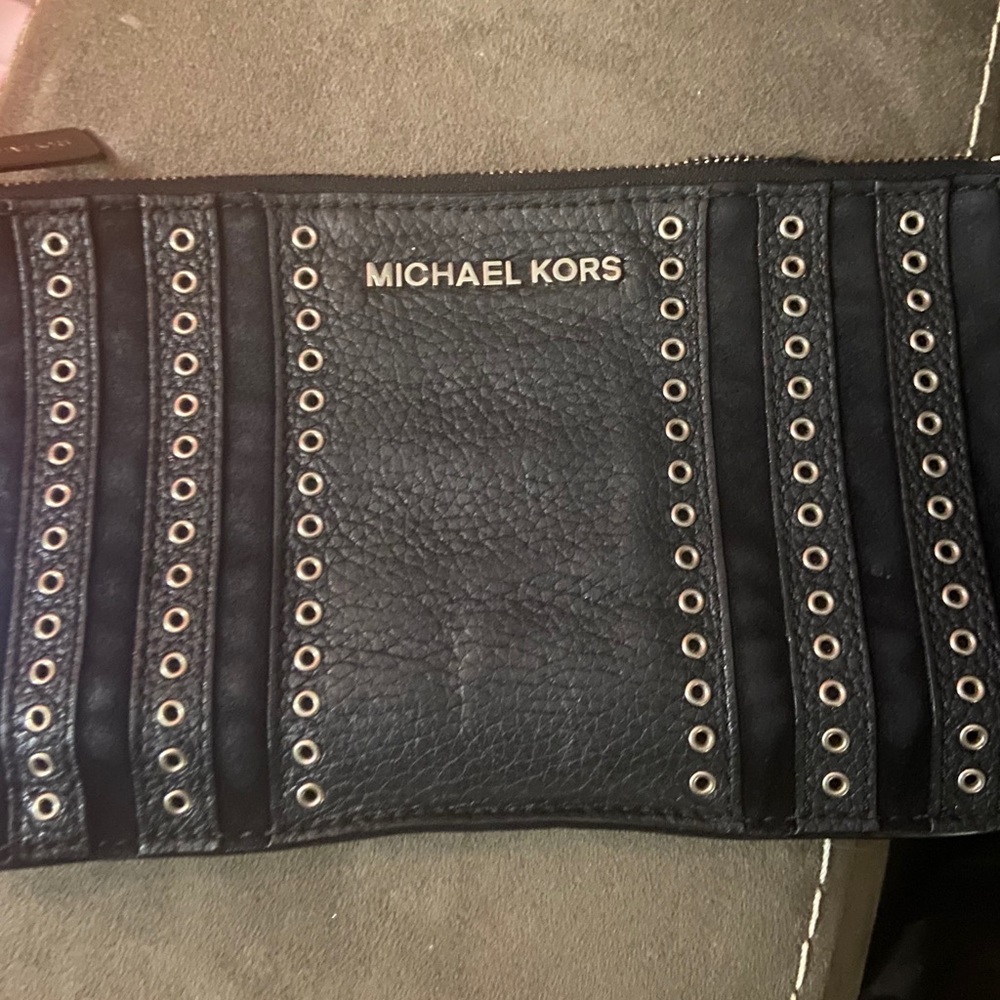 Wristlet